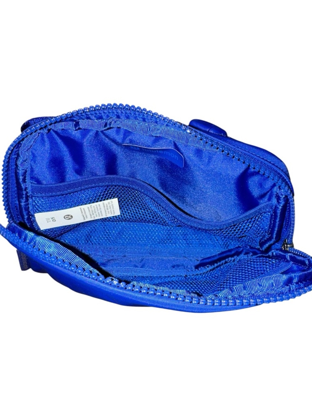 Lululemon Everywhere Belt Bag 1L Riverside Blue NWT Sold Out - Picture 4 of 5